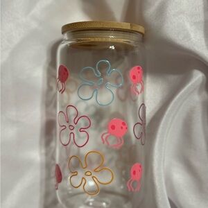 Flowers and Jellyfish Glass cup